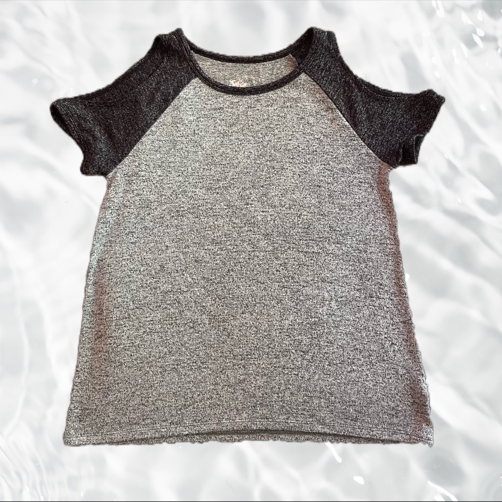 Justice cold shoulder soft tee black/gray 14/16